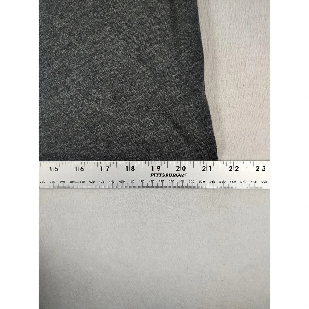 Polo Ralph Lauren Shirt‎ Mens Medium Gray V Neck Pony Preppy Tee Casual Jersey